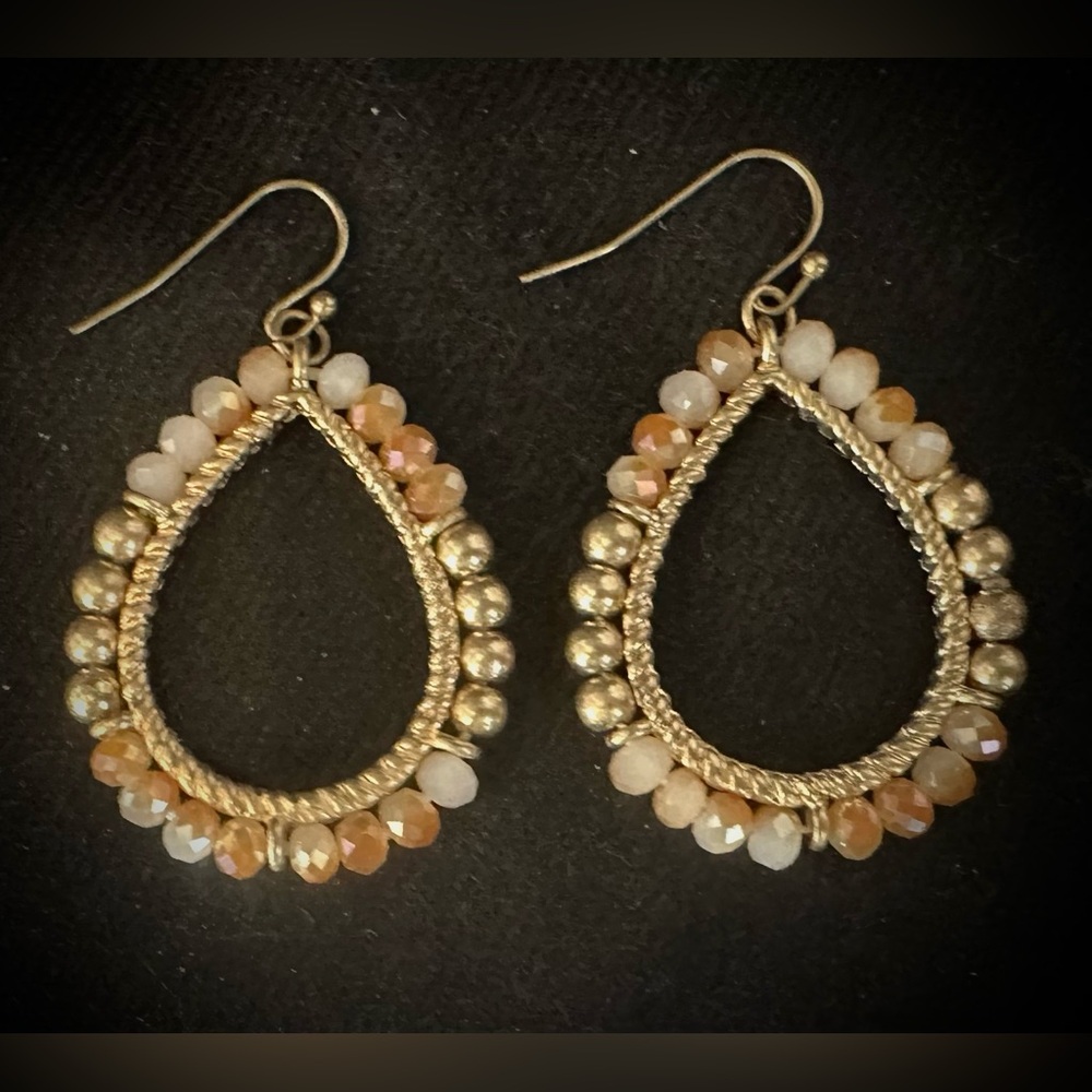 Elegant Gold and Cream Teardrop Earrings
